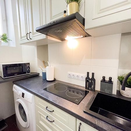 Charming Apartments In The Heart Of Lviv - Valova, Nasypna Str エクステリア 写真