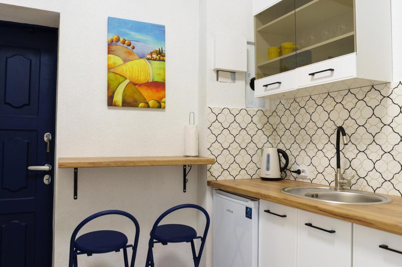 Charming Apartments In The Heart Of Lviv - Valova, Nasypna Str エクステリア 写真