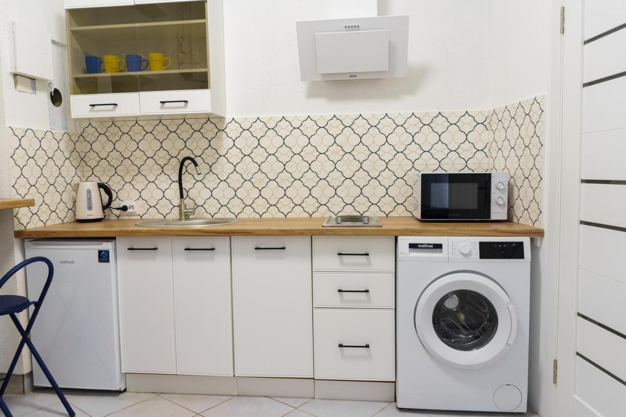 Charming Apartments In The Heart Of Lviv - Valova, Nasypna Str エクステリア 写真