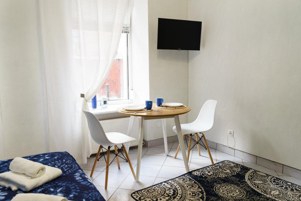 Charming Apartments In The Heart Of Lviv - Valova, Nasypna Str エクステリア 写真