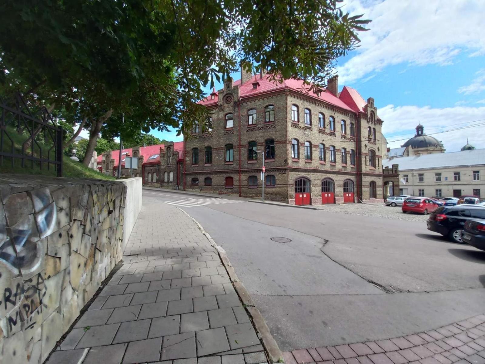 Charming Apartments In The Heart Of Lviv - Valova, Nasypna Str エクステリア 写真