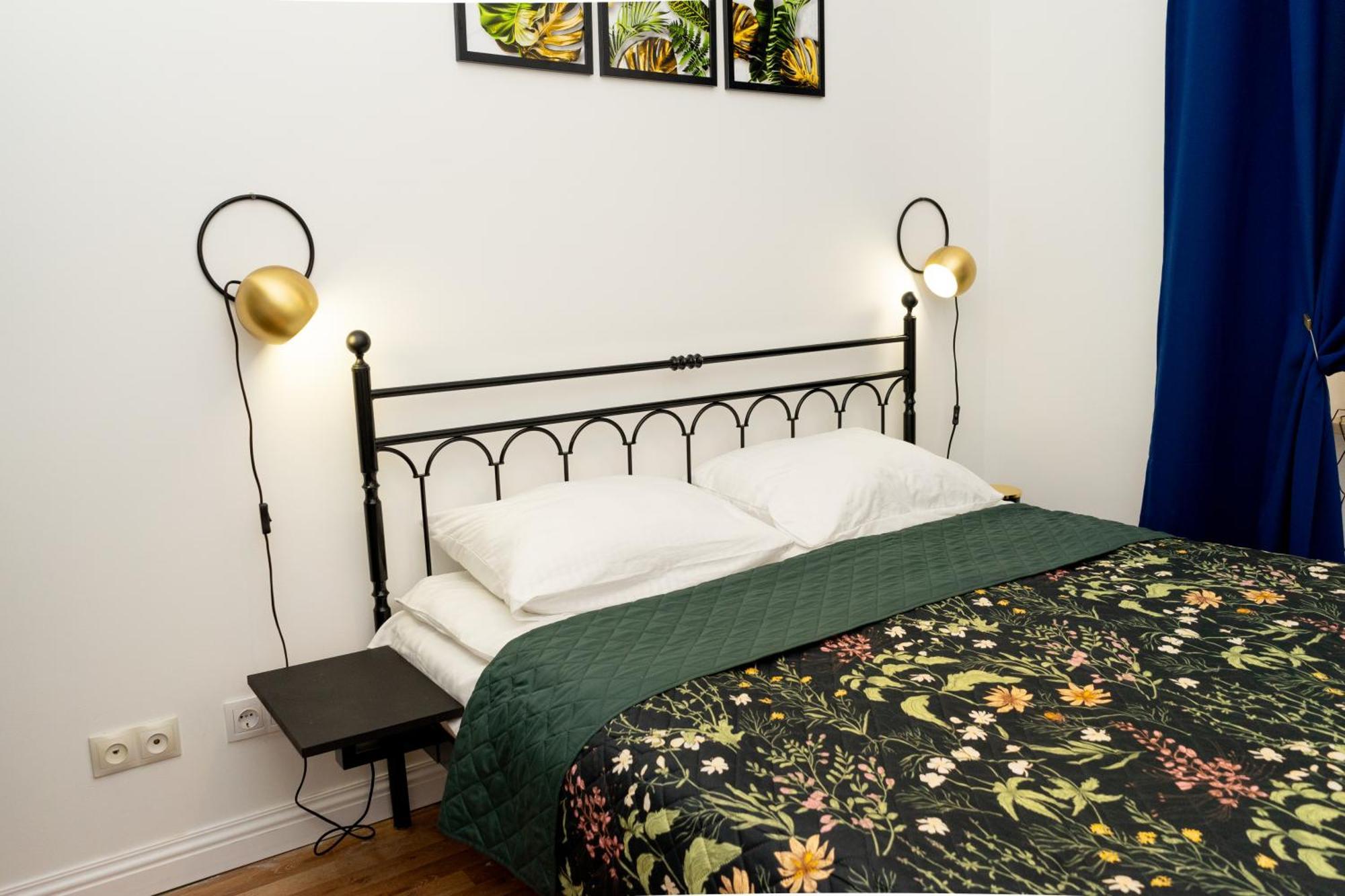 Charming Apartments In The Heart Of Lviv - Valova, Nasypna Str エクステリア 写真
