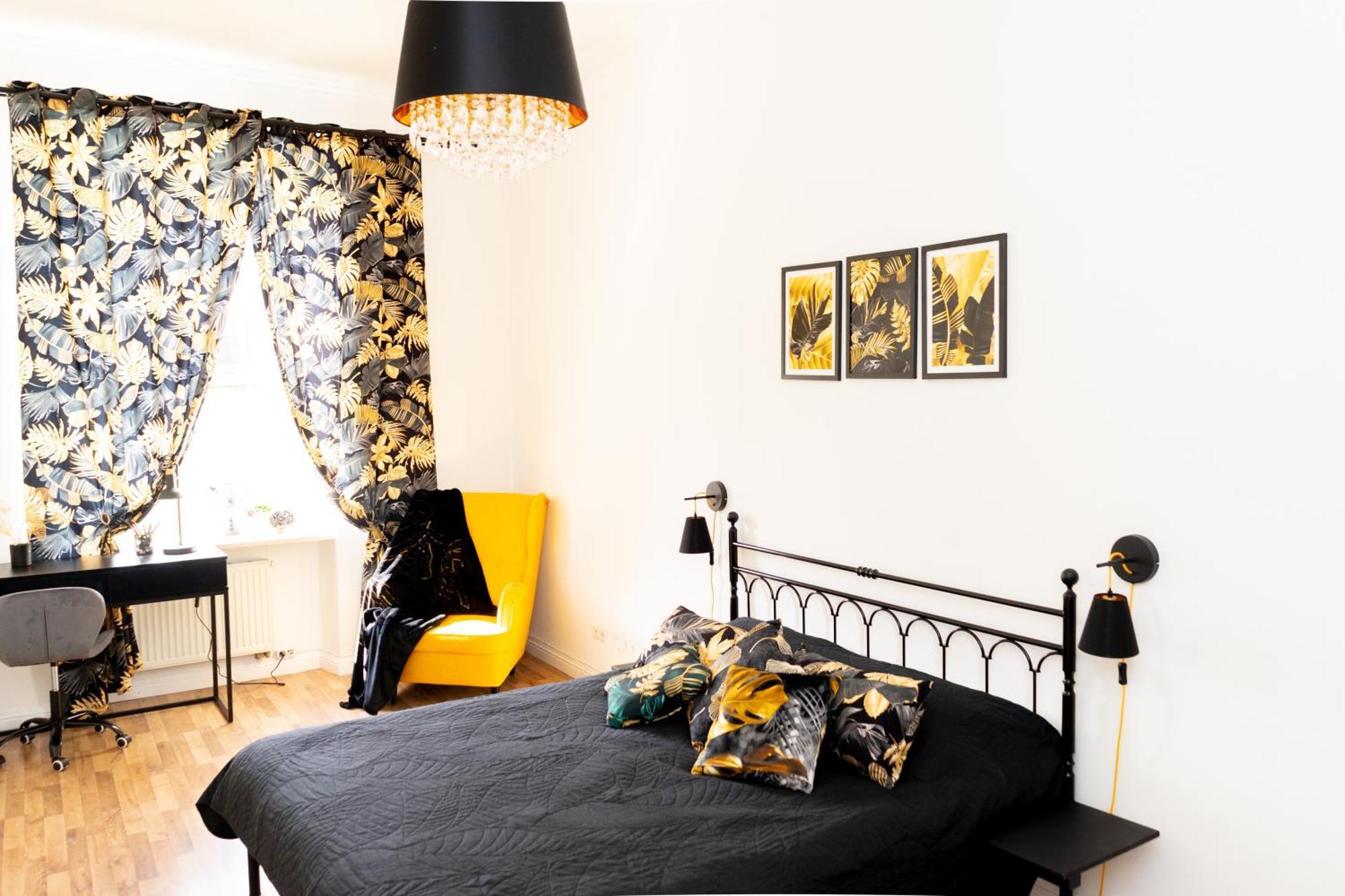 Charming Apartments In The Heart Of Lviv - Valova, Nasypna Str エクステリア 写真