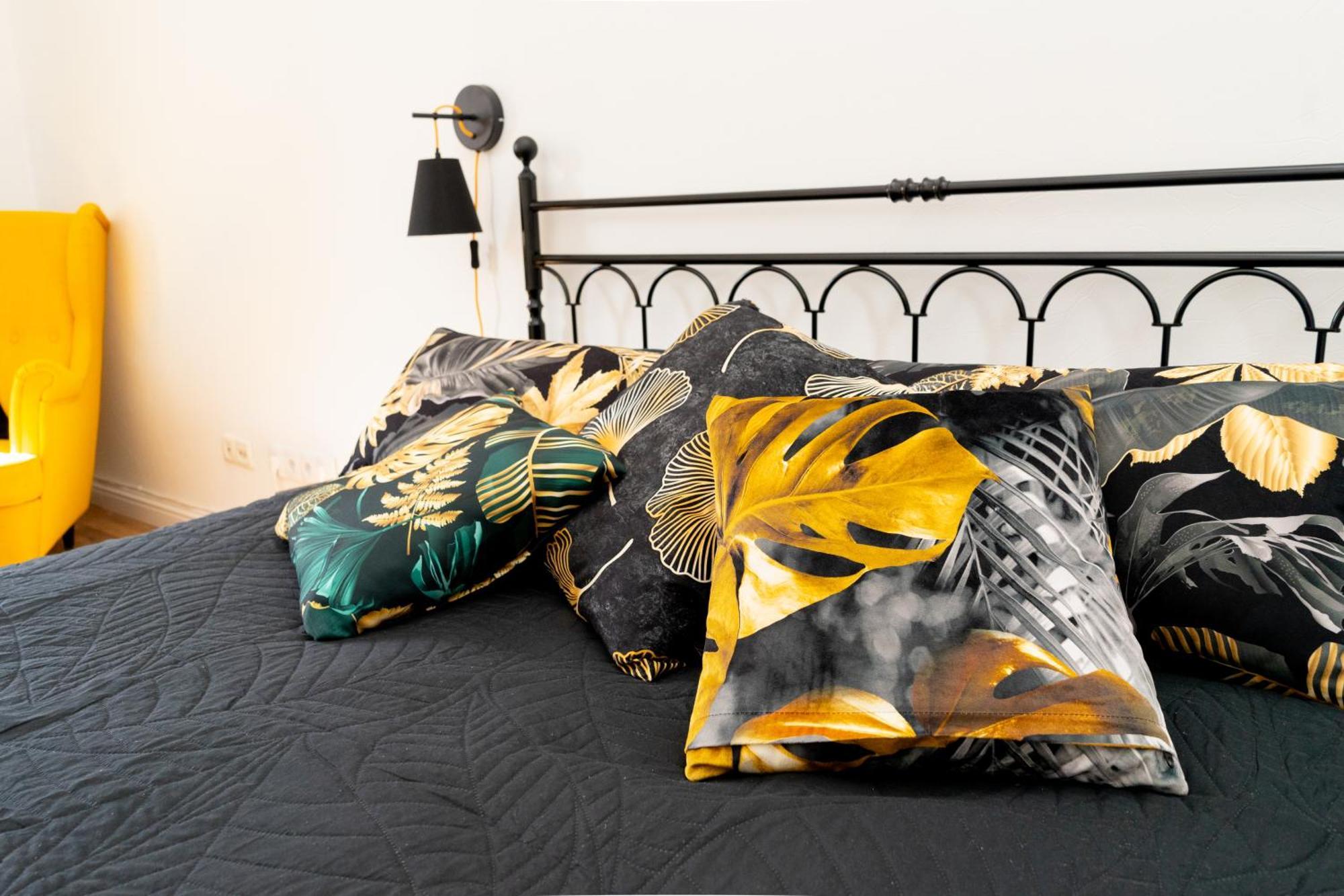 Charming Apartments In The Heart Of Lviv - Valova, Nasypna Str エクステリア 写真