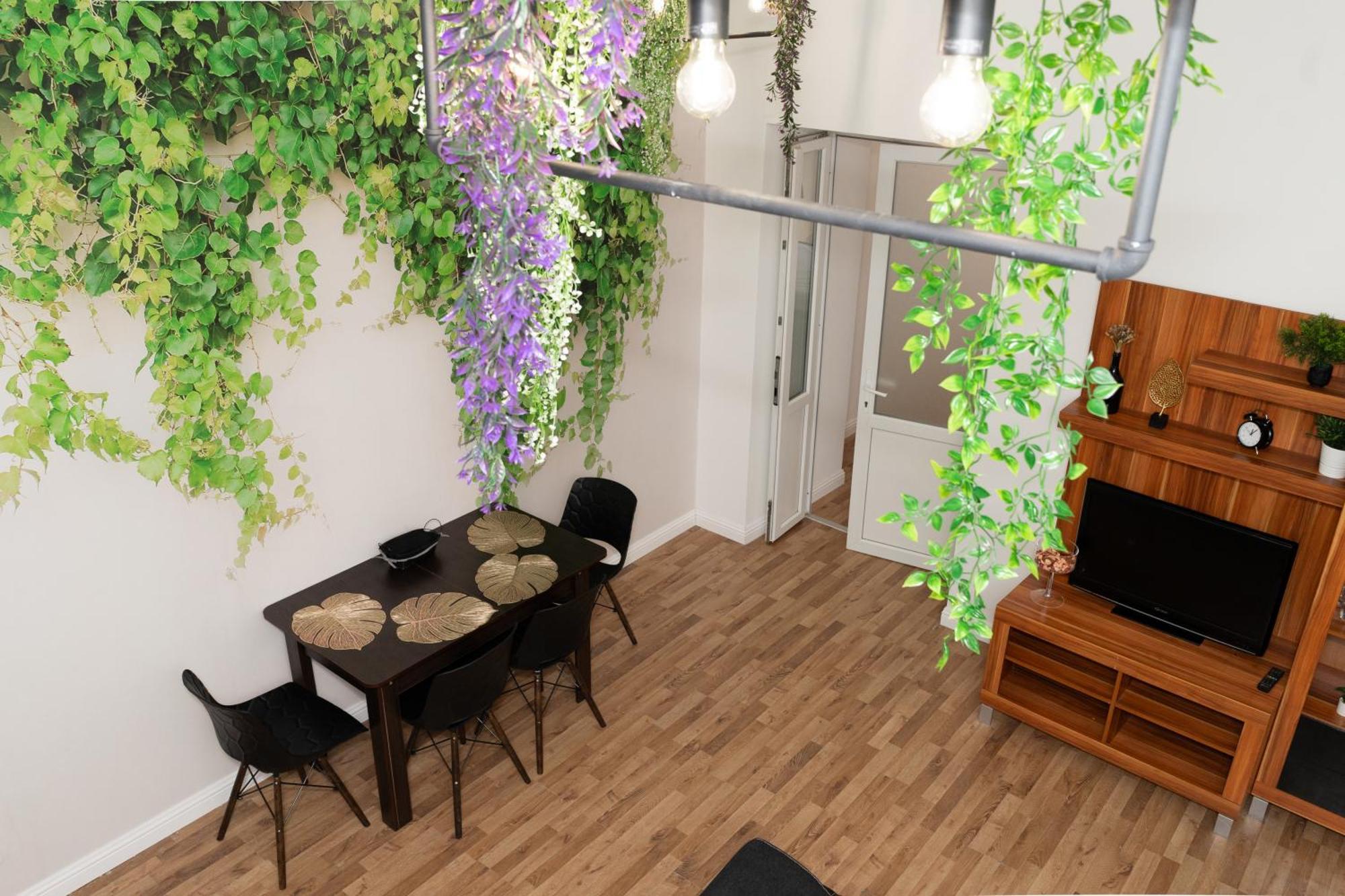 Charming Apartments In The Heart Of Lviv - Valova, Nasypna Str エクステリア 写真